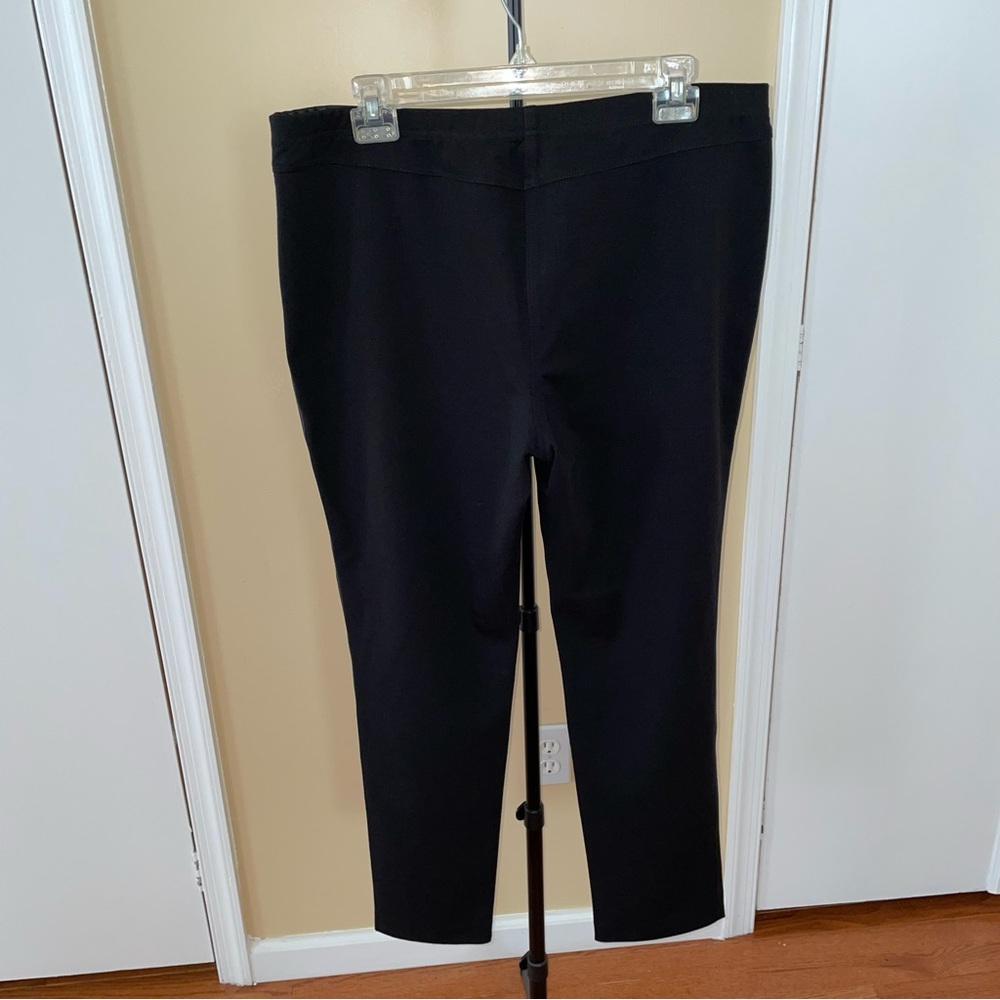 Ellen Tracy Black Leather Front Leggings - Picture 10 of 10